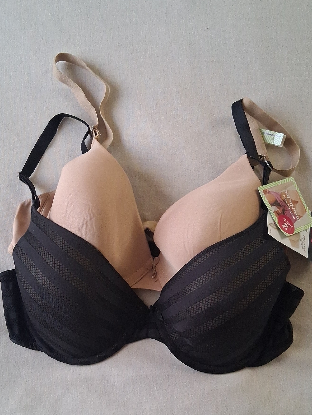 Maidenform 2 Pack T-shirt Bras 36C Black Tan NEW